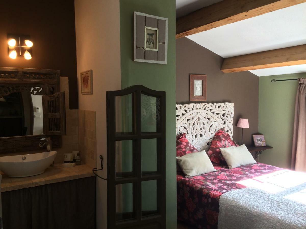 Terre de Boheme Hotel Vestric-et-Candiac Buitenkant foto